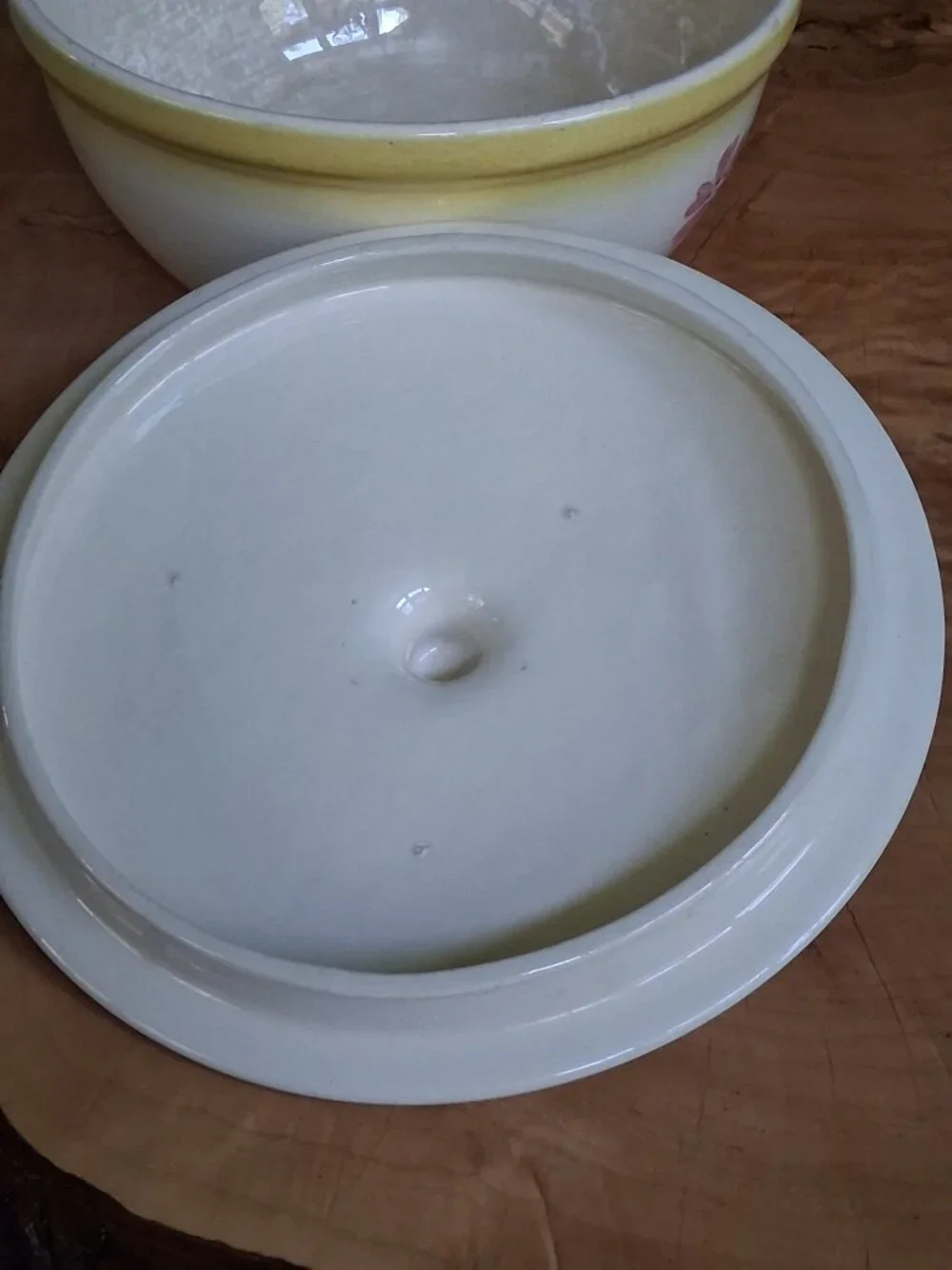 1949 Hull Pottery Cinderella Blossom Covered Casserole Dish Oven‑Serve